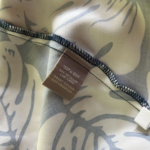 Hilo Hattie Women's Medium Navy Blue White Silk Hawaiian Dress Leaf Print‎ Tank - Picture 10 of 11